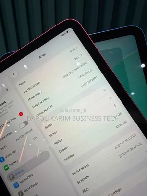 Nouveau Apple iPad (2025) 64 GB Autre