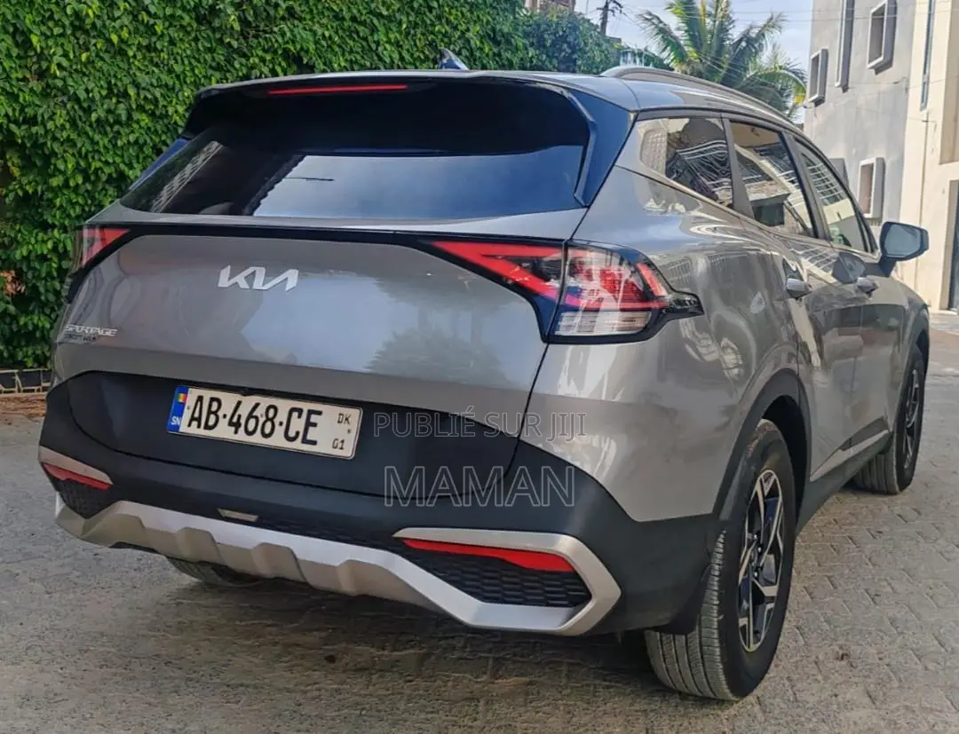 Kia Sportage EX 2023 Gris