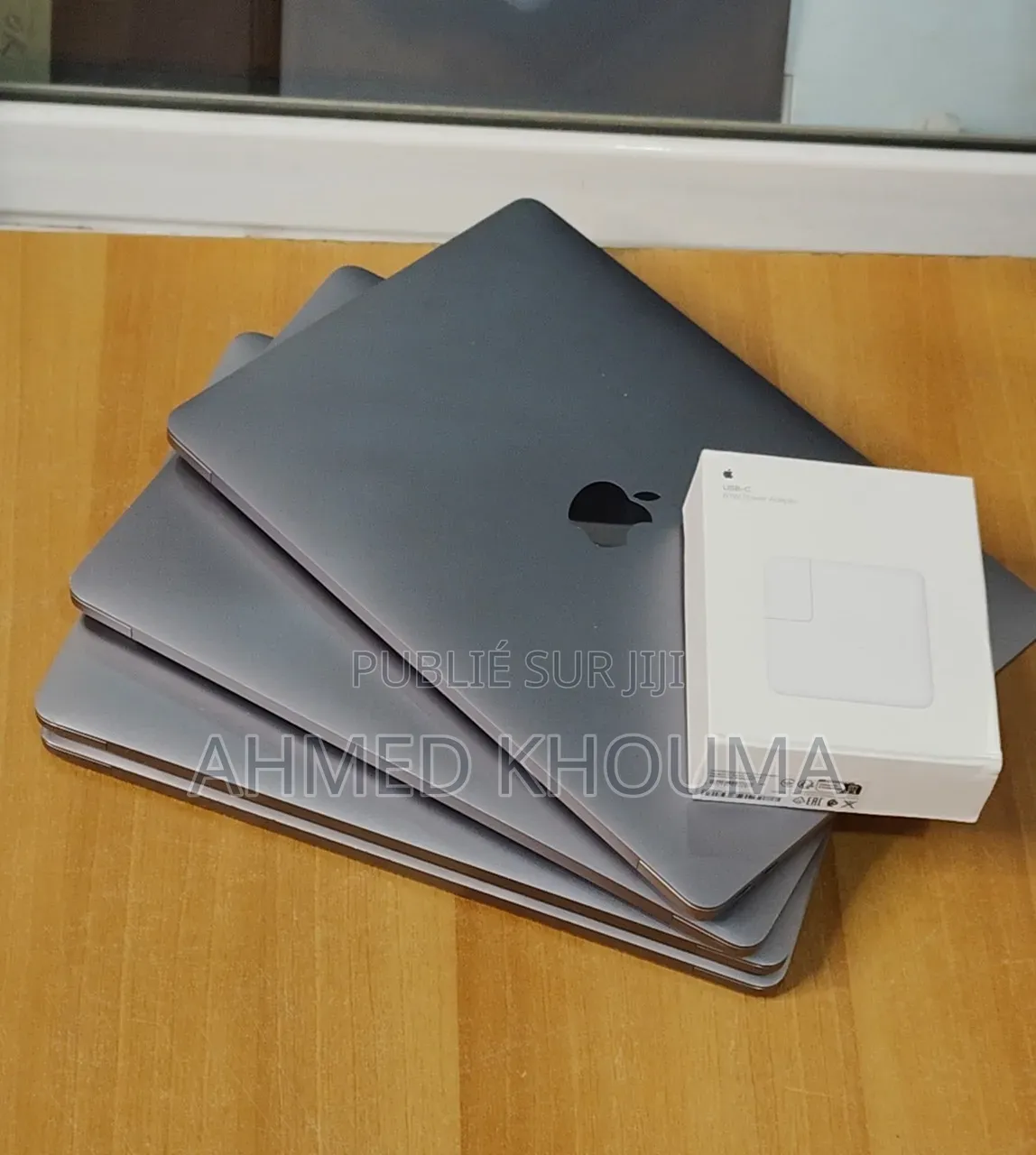Nouveau Apple MacBook Pro 2020 8GB Intel Core i5 SSD 256GB