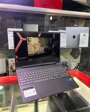 Nouveau Ordinateur portable HP Victus 15 16GB Intel Core i5 SSD 512GB