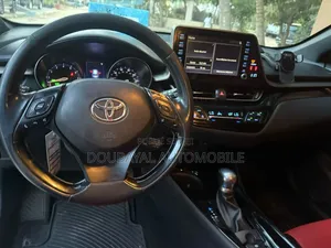 Toyota C-HR 2019 Autre