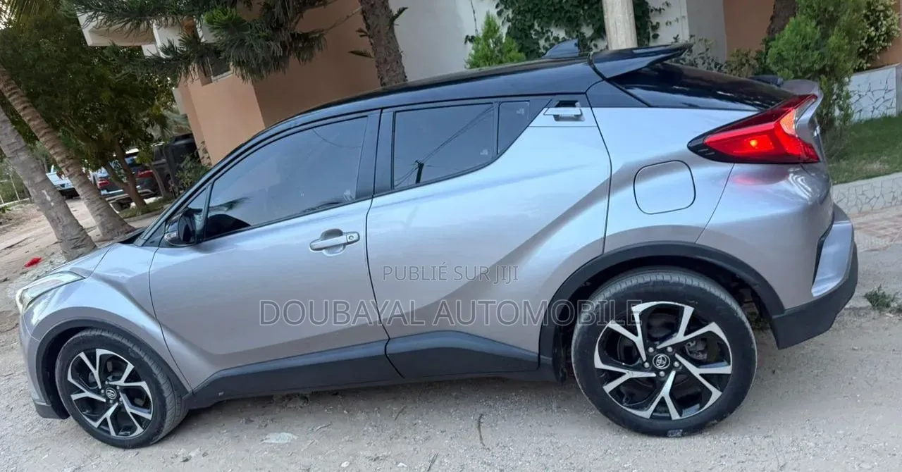 Toyota C-HR 2019 Autre
