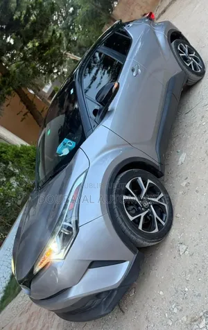 Toyota C-HR 2019 Autre