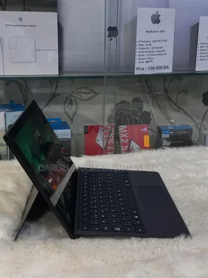 Nouveau Microsoft Surface Pro 7 16GB Intel Core i7 SSD 256GB