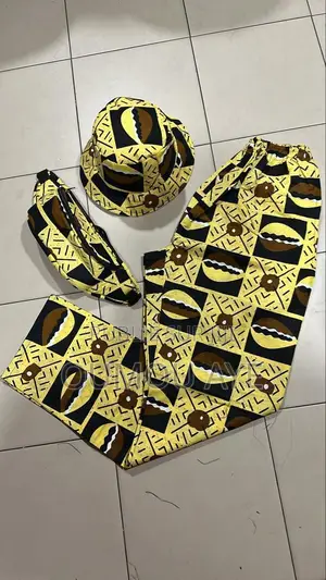 Pantalon Et Sac Banane