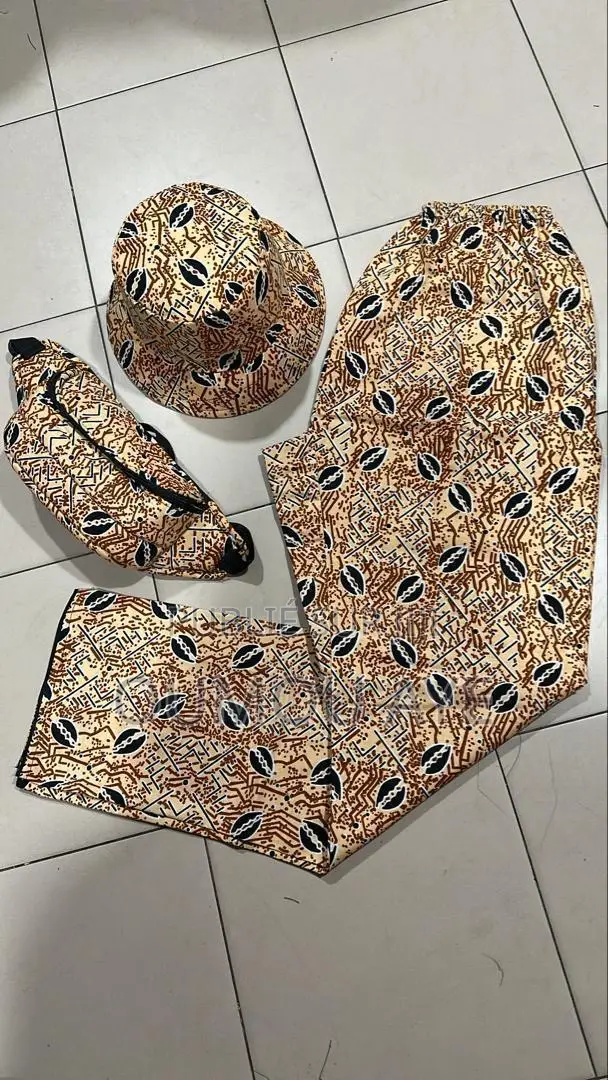Pantalon Et Sac Banane