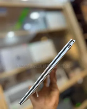 Nouveau Ordinateur portable Dell XPS 13 16GB Intel Core i7 SSD 512GB