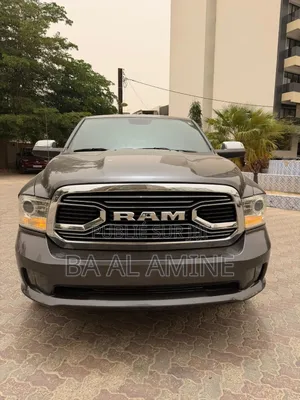 Dodge RAM 2016 Gris