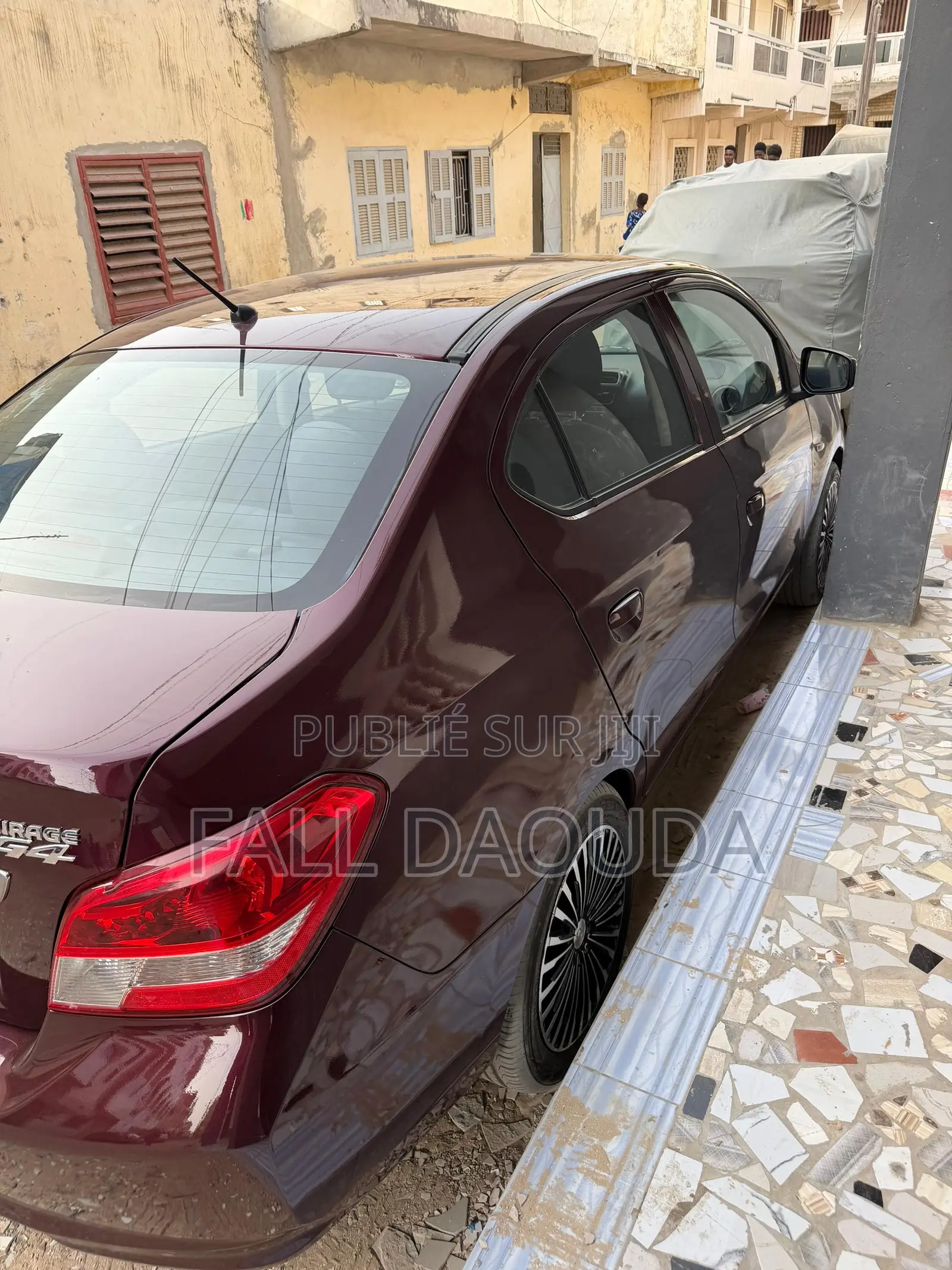Mitsubishi Mirage 2017 Rouge