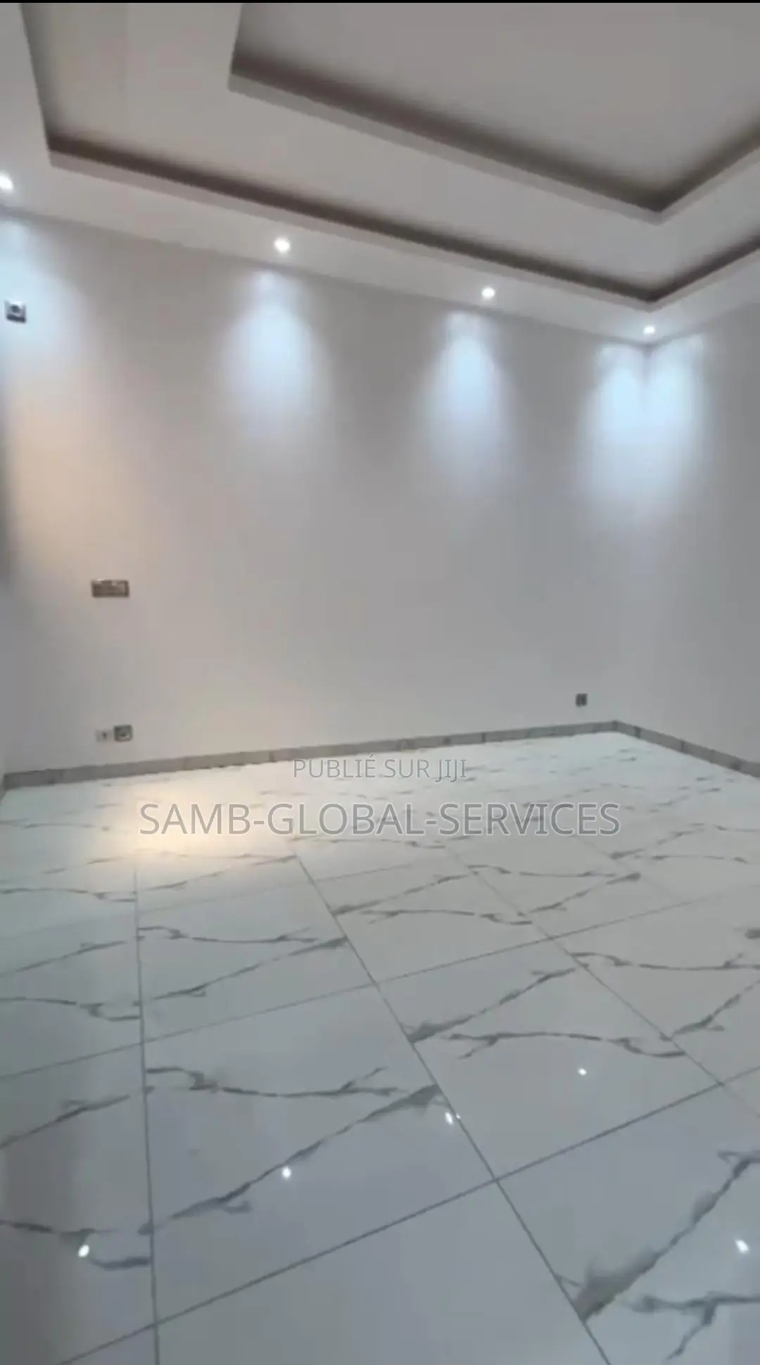 3chbre Appartement dans Yoff à Louer