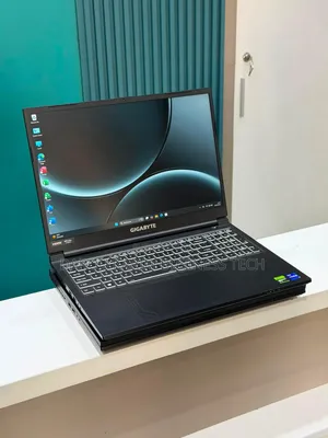 Nouveau Ordinateur portable Gigabyte Autre 16GB Intel Core i7 SSD 512GB