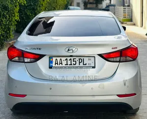 Hyundai Elantra 2014 Gris