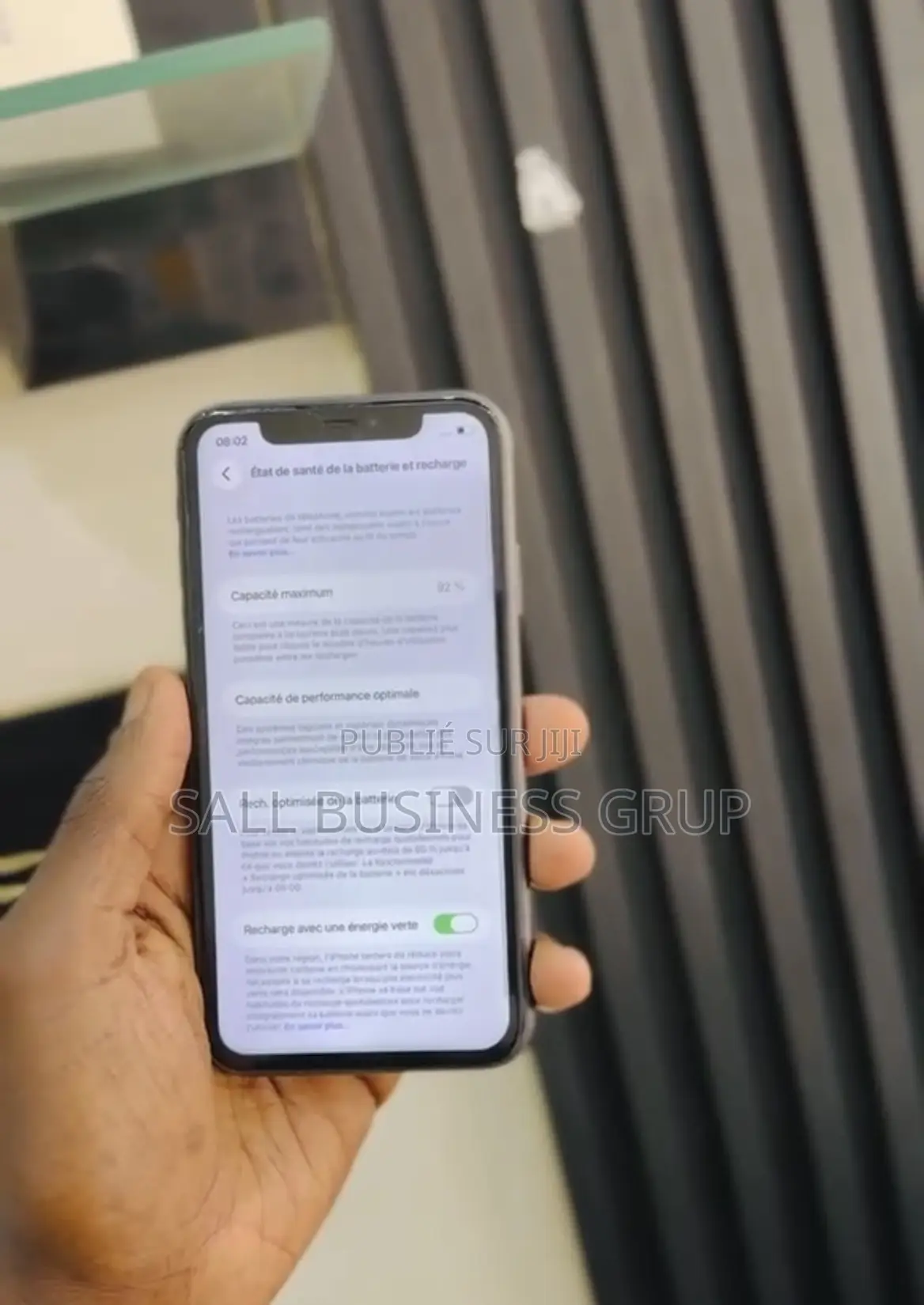 Nouveau Apple iPhone 11 64 GB Noir
