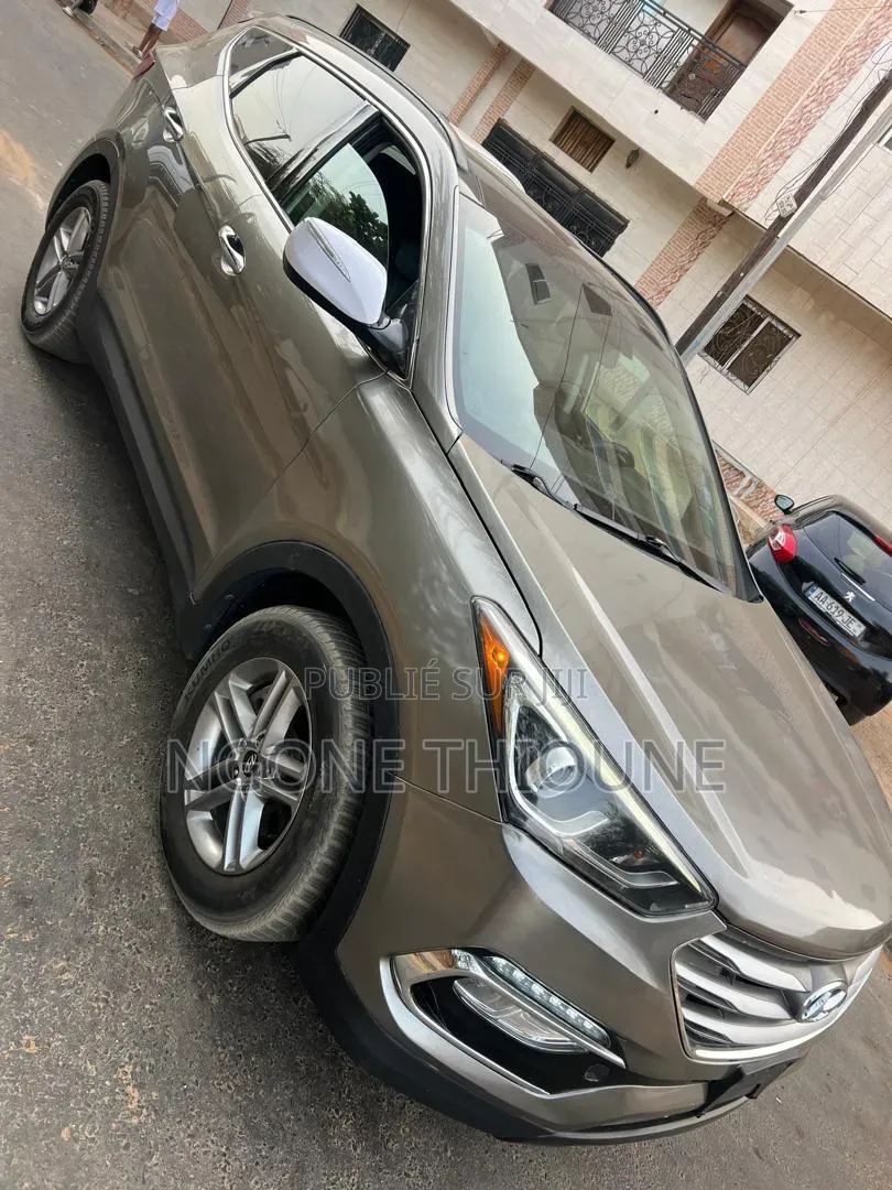 Hyundai Santa Fe 2017 Beige