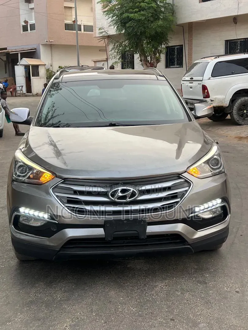 Hyundai Santa Fe 2017 Beige