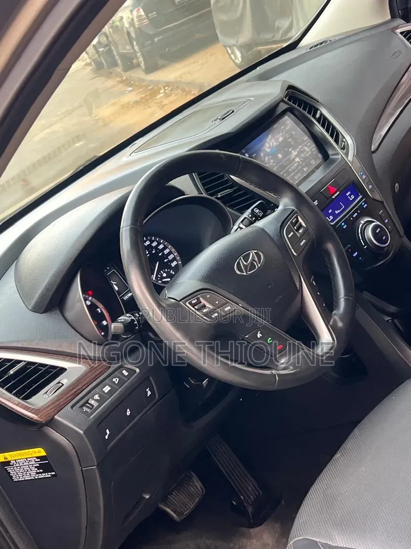 Hyundai Santa Fe 2017 Beige