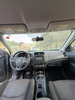 Mitsubishi RVR 2017 Gris