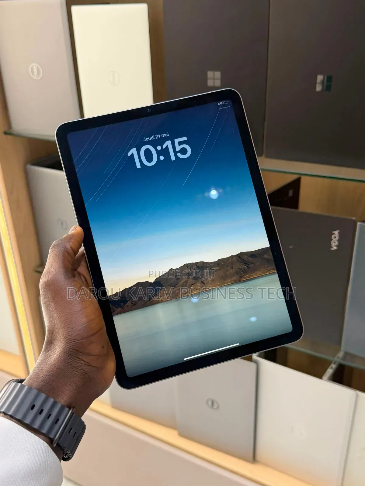Nouveau Apple iPad Air (2020) Wi-Fi 256 GB Autre