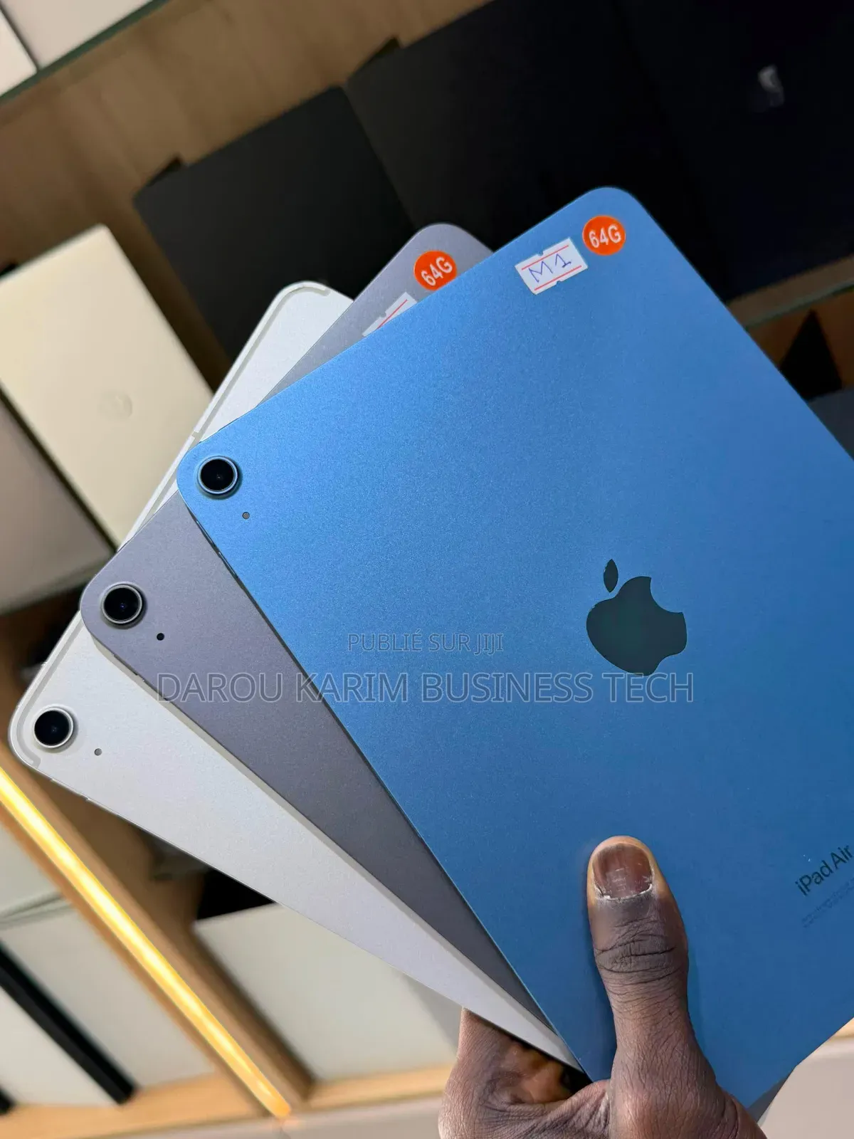 Nouveau Apple iPad Air (2020) Wi-Fi 256 GB Autre