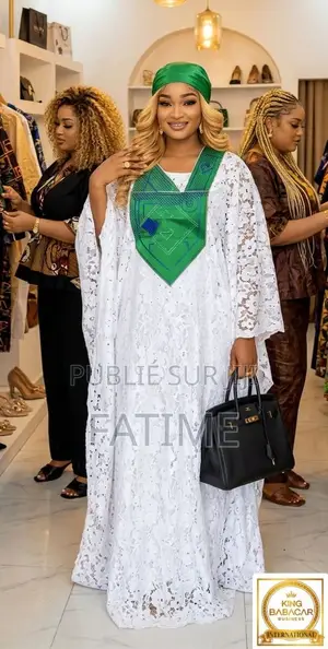 Robe Élégante De Femme