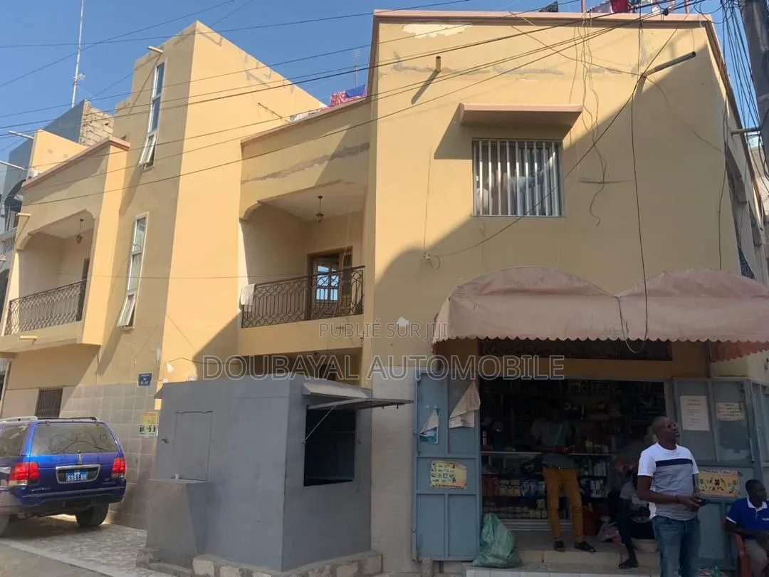 7chbre Villa dans Mariste École, Mermoz Sacré-Cœur à Vendre