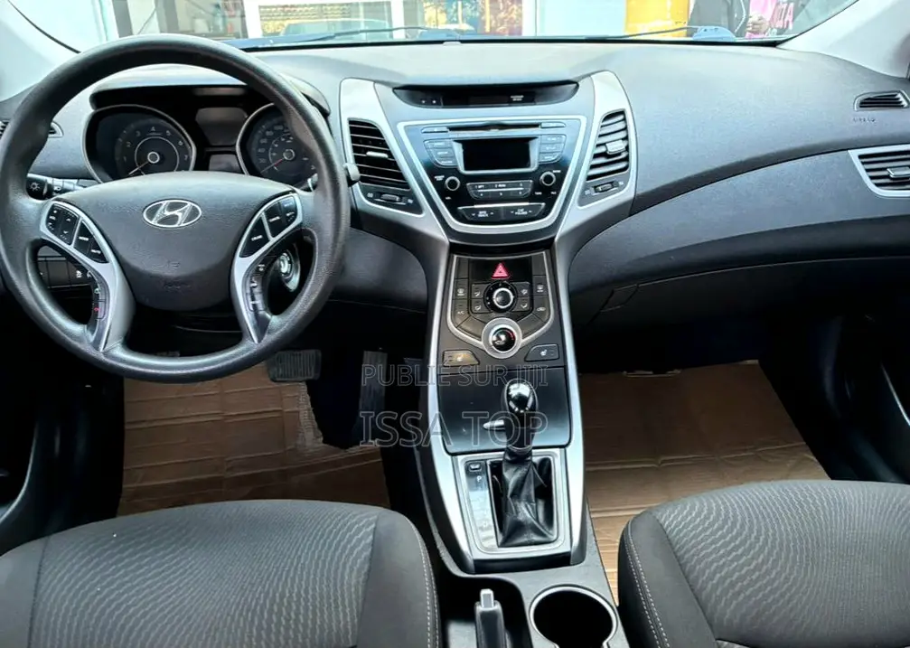 Hyundai Elantra 2016 Gris