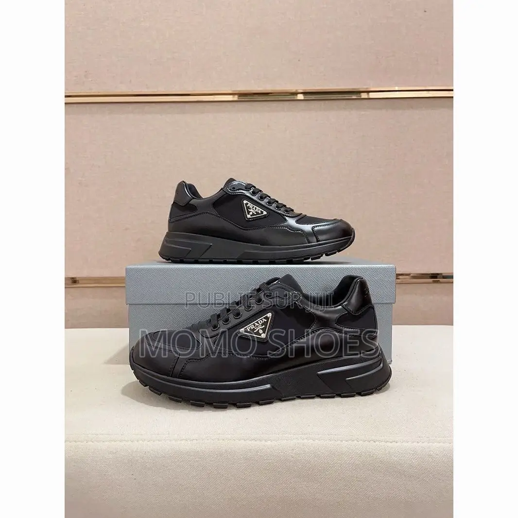 Prada Sneakers – Chaussures Luxe Élégance Streetwear