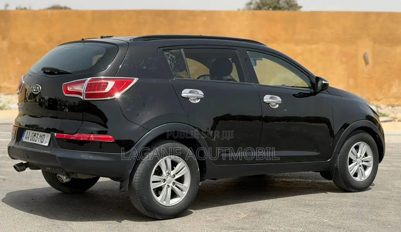 Kia Sportage SX 4dr SUV (2.0L 4cyl Turbo 6A) 2011 Noir