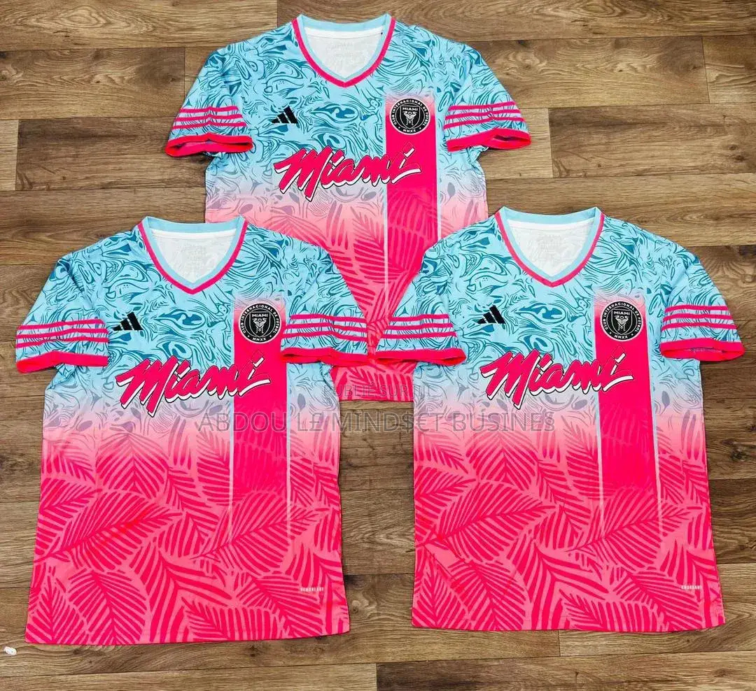 Maillots Outfit : Omerta, Trapstar, 667, Et VRK Disponible