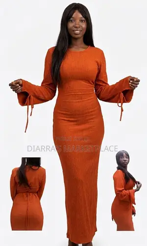 Robe Longue Nervurée Orange Terre De Sienne – Manches Évasées À Nouer