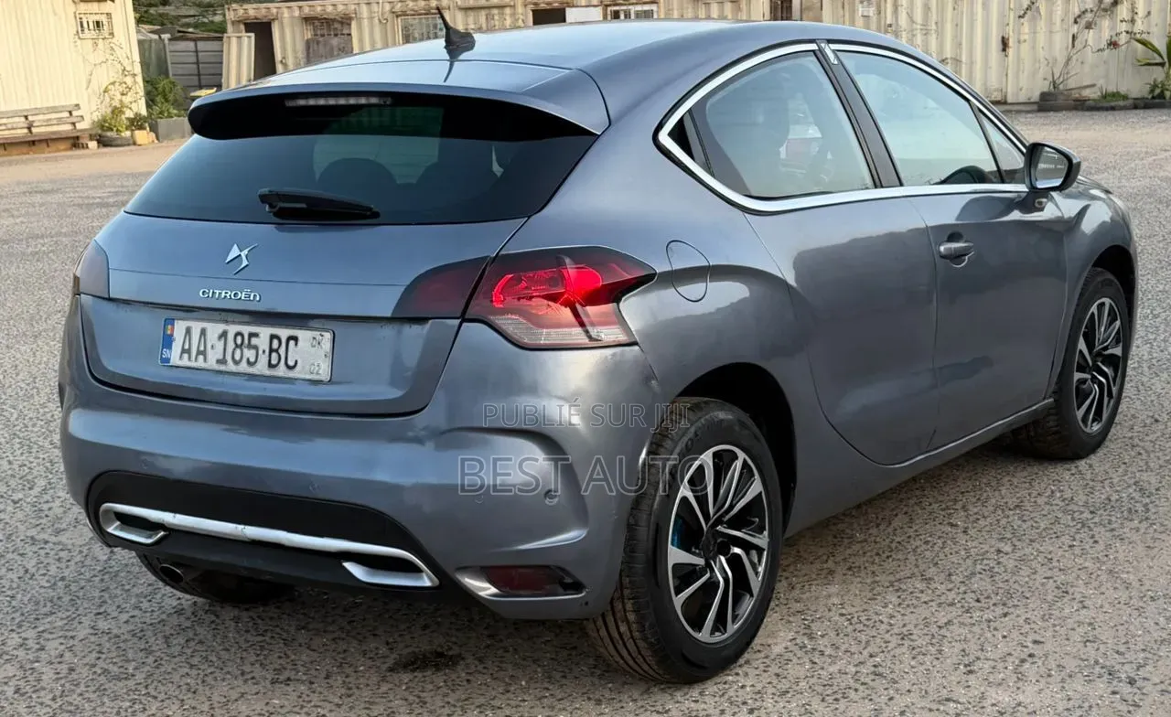 Citroen DS 4 2011 Bleu
