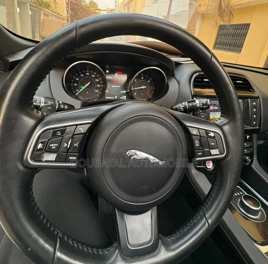 Jaguar F-Pace 2018 Autre
