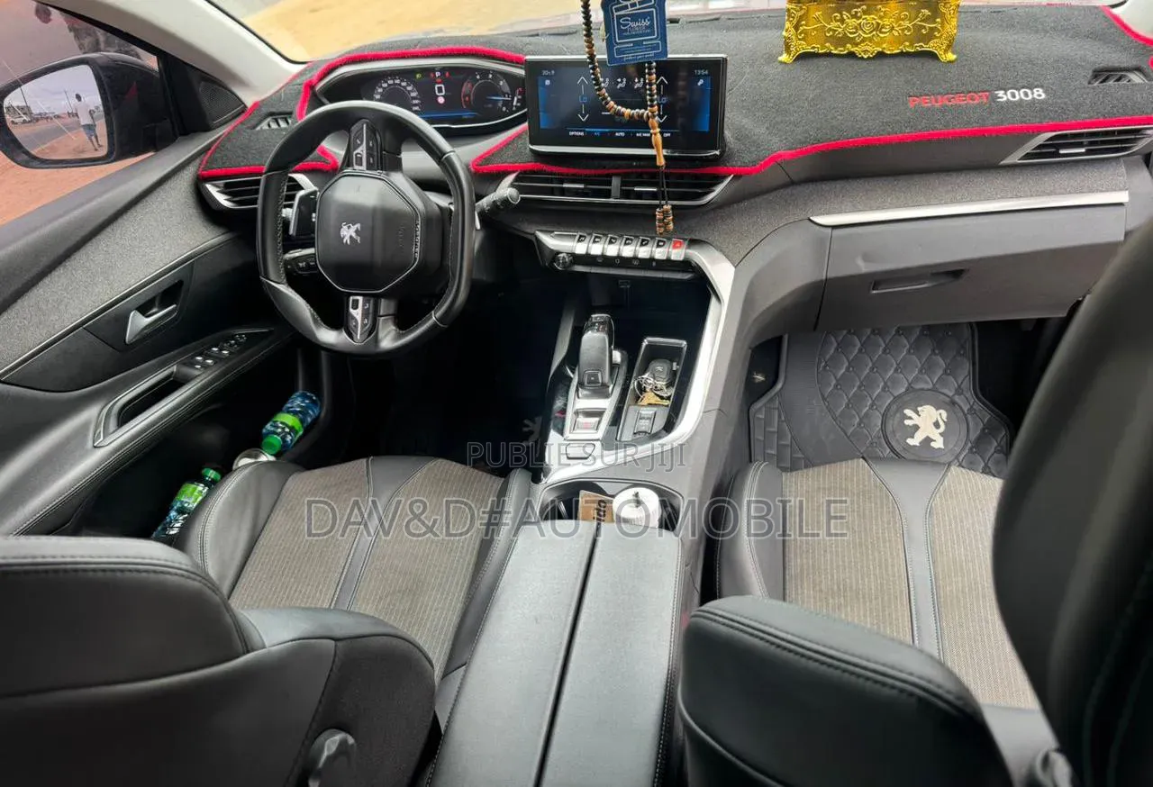 Peugeot 3008 2021 Gris