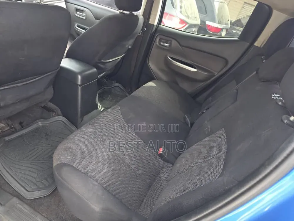 Mitsubishi L200 2020 Bleu
