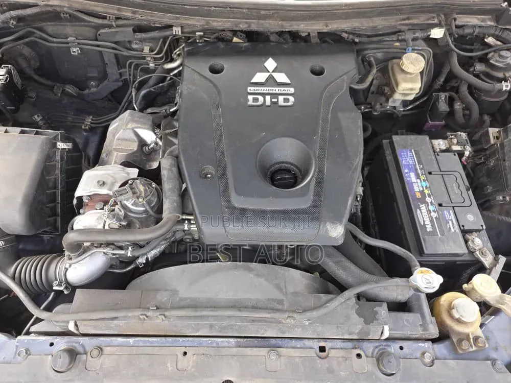 Mitsubishi L200 2020 Bleu