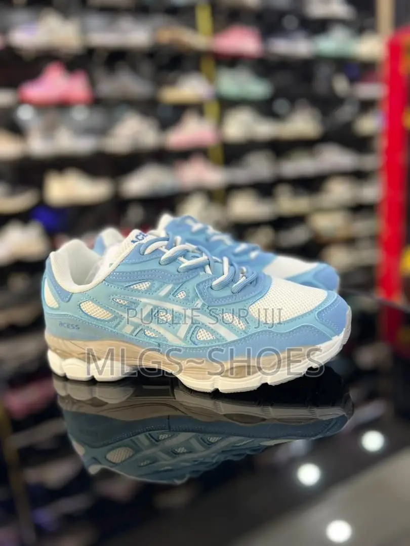 Asics Disponible