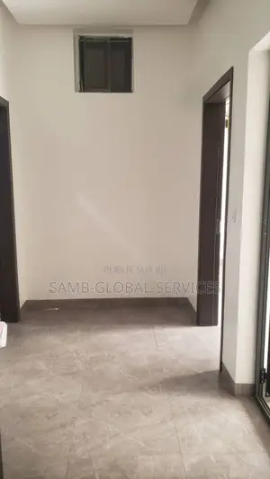 2chbre Appartement dans Yoff à Louer
