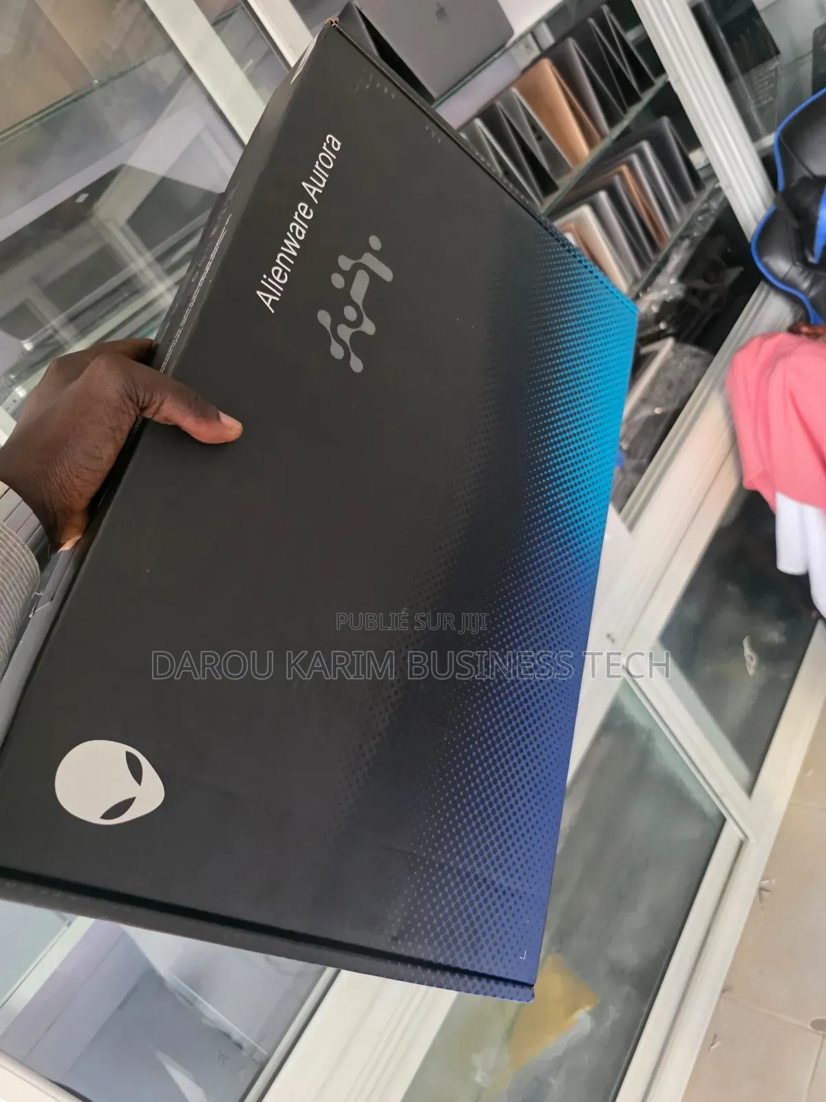 Nouveau Alienware 16 Aurora 32GB Intel Core Ultra 7 SSD 1T