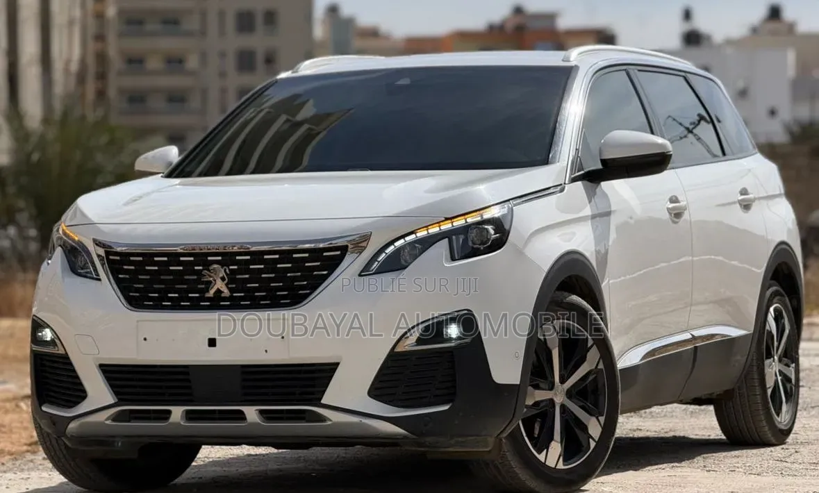 Peugeot 5008 2018 Blanc