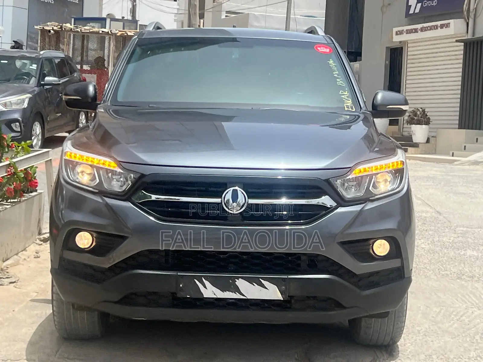 SsangYong Rexton 2018 Gris