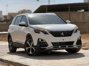 Peugeot 5008 2018 Blanc