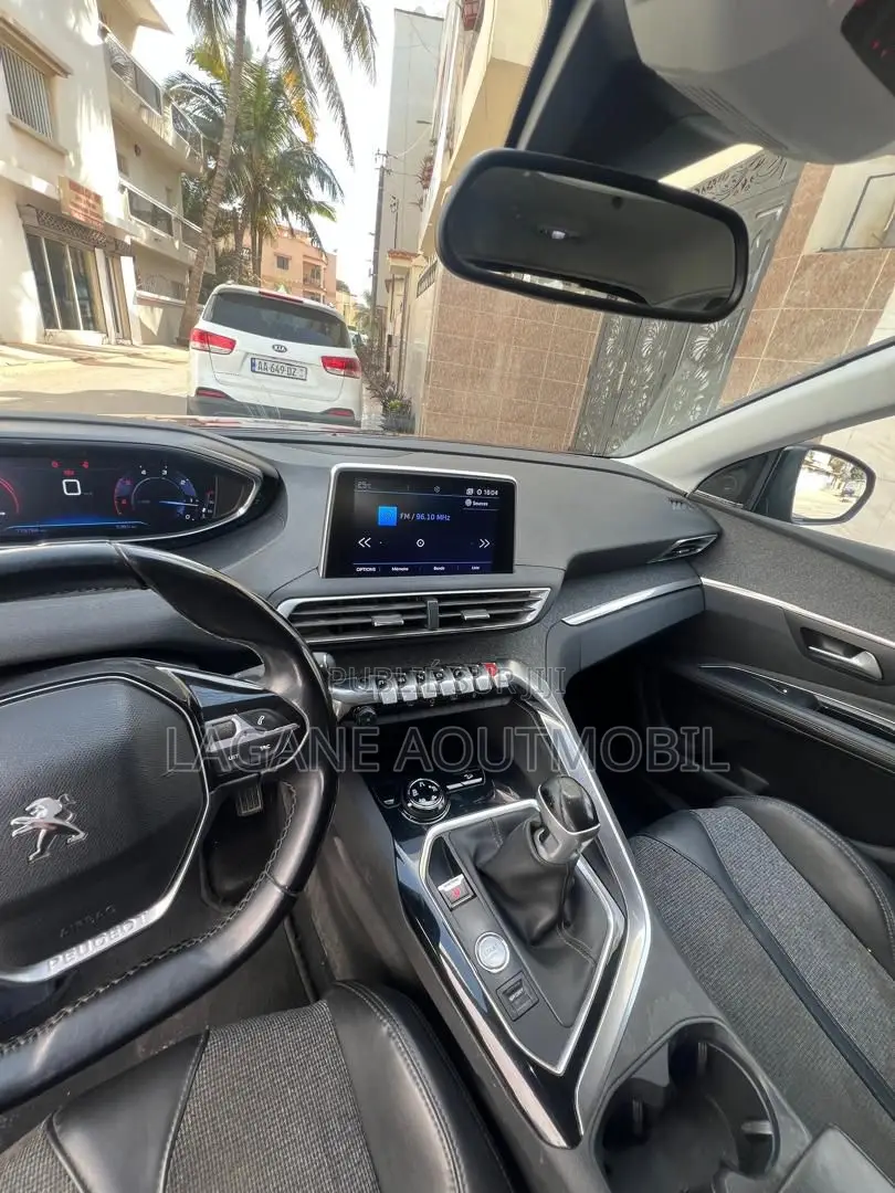Peugeot 3008 2016 Beige
