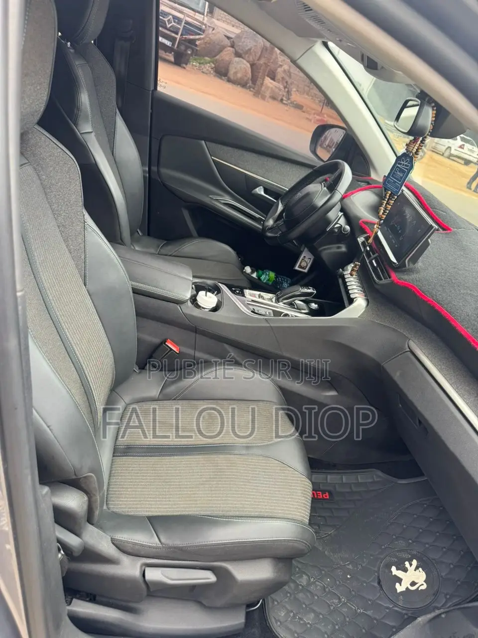 Peugeot 3008 2021 Gris