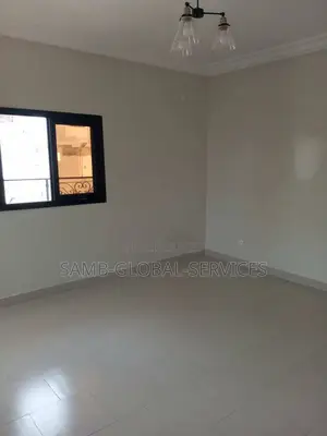3chbre Appartement dans Yoff à Louer