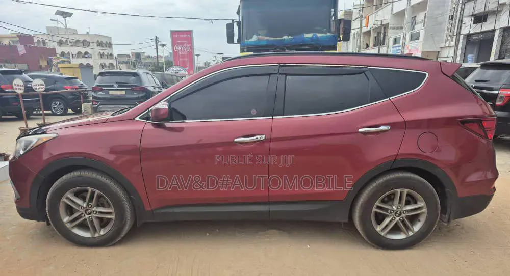 Hyundai Santa Fe 2017 Rouge