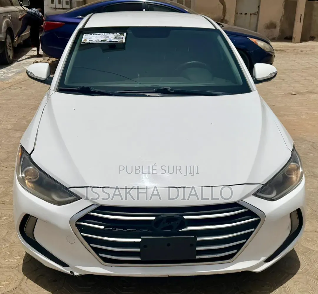 Hyundai Elantra 2018 Blanc