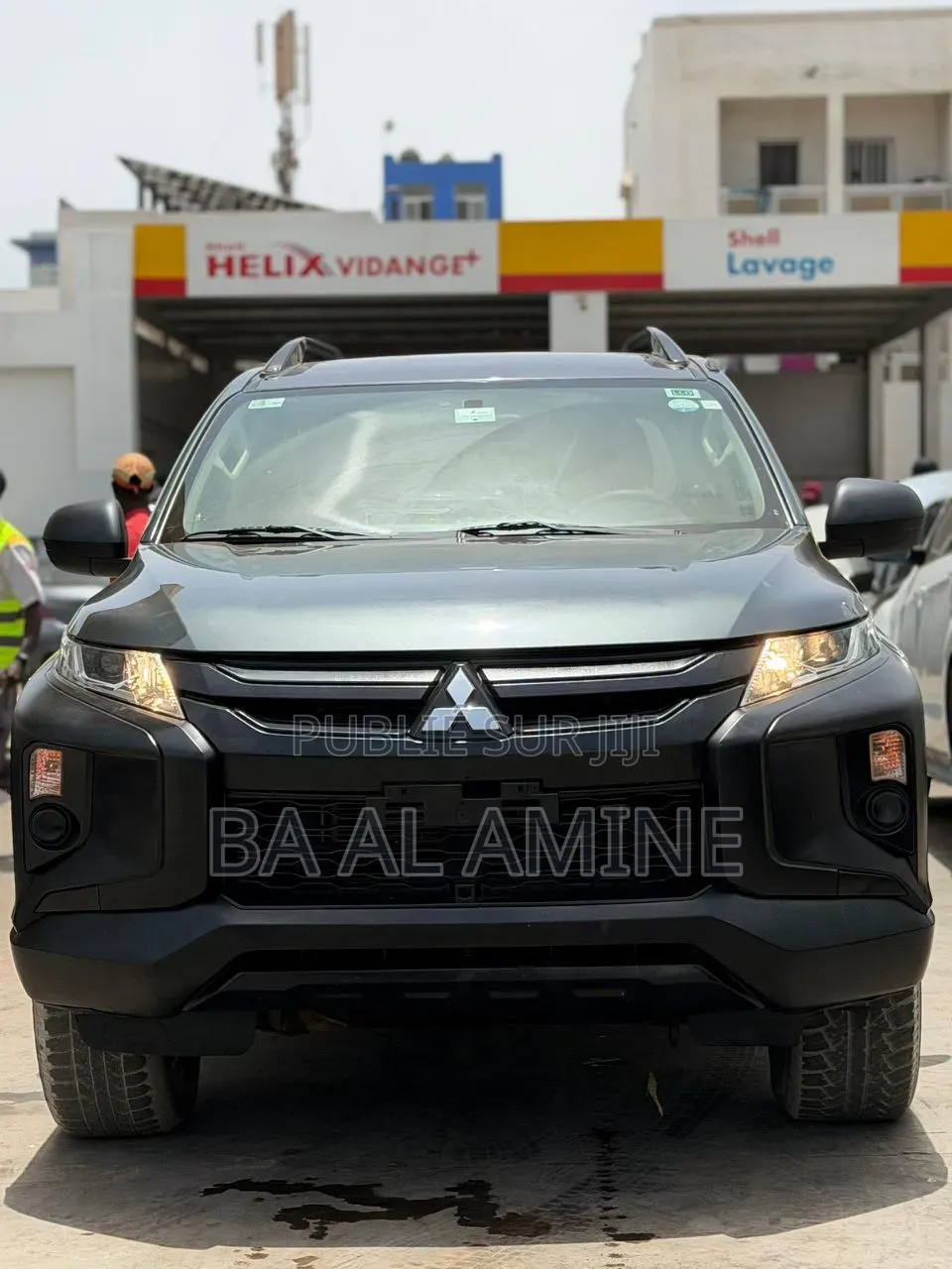 Mitsubishi L200 2022 Gris