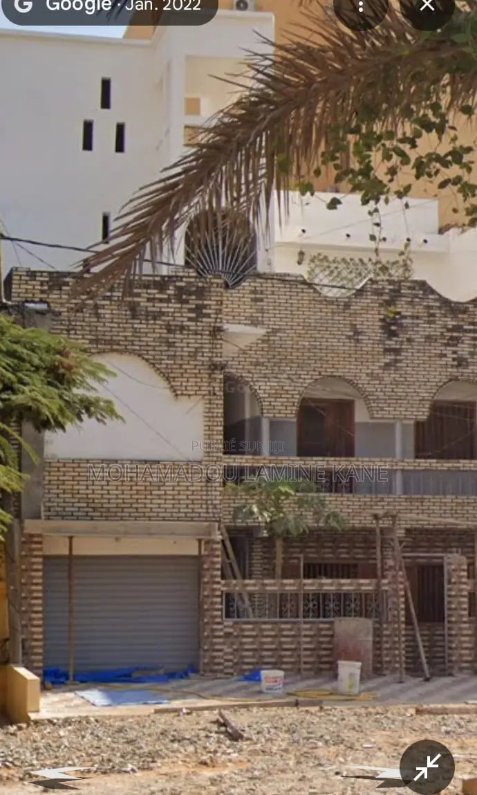 11chbre Maison dans Maison A Sacre Coeur, Mermoz Sacré-Cœur à Vendre