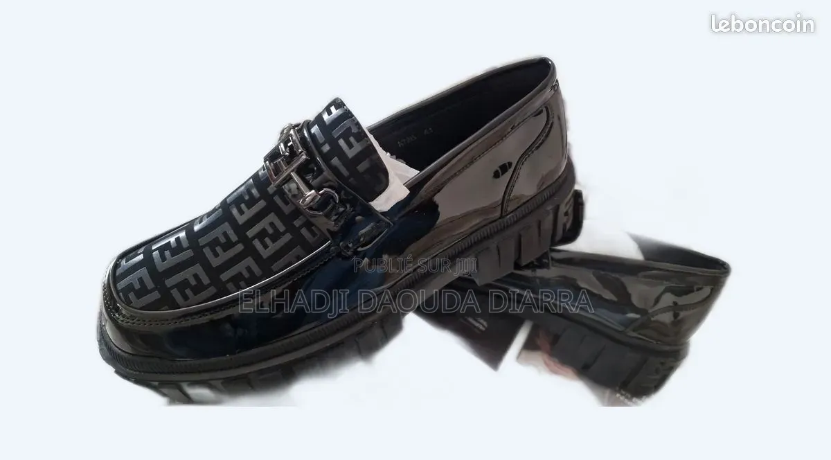 Chaussure De Ville Fendi