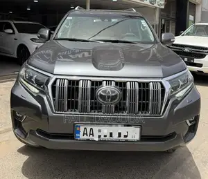 Toyota Land Cruiser Prado 2018 Noir